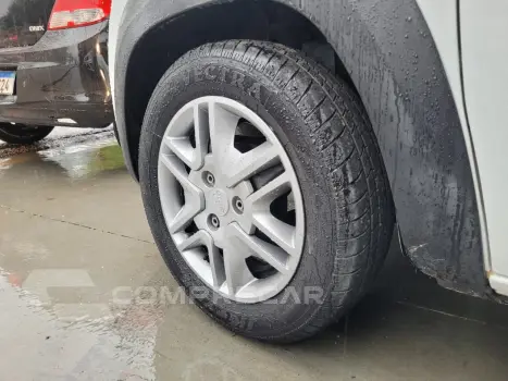 Kwid KWID Intense 1.0 Flex 12V 5p Mec.