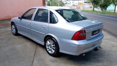 VECTRA 2.2 MPFI GL Milenium 8V