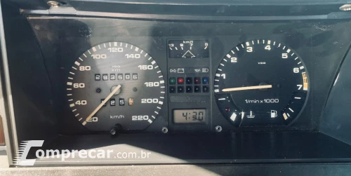 SANTANA 2.0 GLS 8V