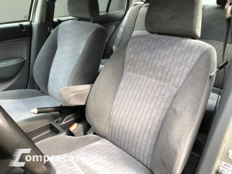 Civic Sedan LX/LXL 1.7 16V 115cv Aut. 4p