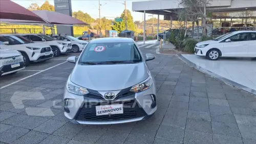 Toyota YARIS 1.5 16V FLEX SEDAN XS MULTIDRIVE 4 portas