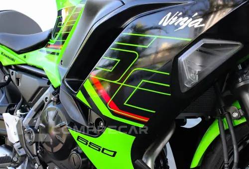 KAWASAKI NINJA 650 KRT EDITION