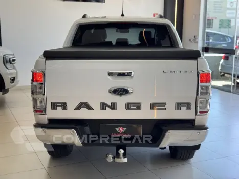 Ranger 3.2 20V CABINE DUPLA 4X4 LIMITED TURBO DIESEL AUTOMÁT