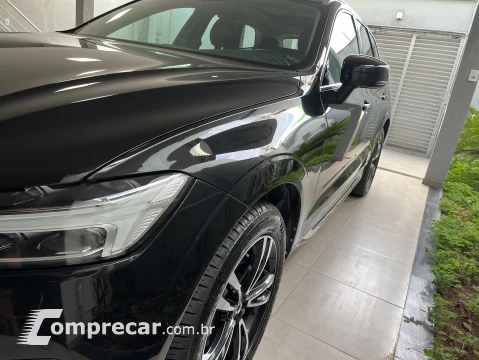 XC60 2.0 T5 Momentum AWD Geartronic