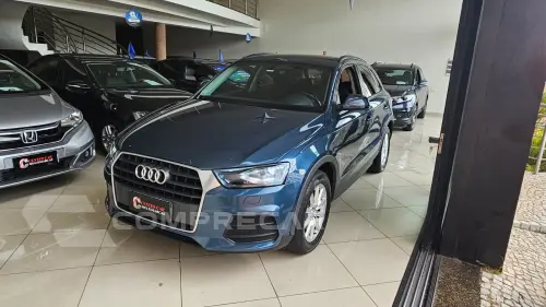 Audi Q3 1.4 TFSI Ambiente S Tronic 4 portas