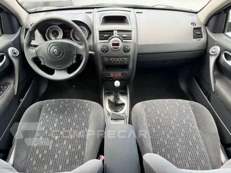 MEGANE 2.0 Dynamique Grand Tour 16V