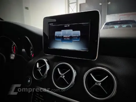 GLA 200 1.6 CGI STYLE 16V TURBO FLEX 4P AUTOMATICO