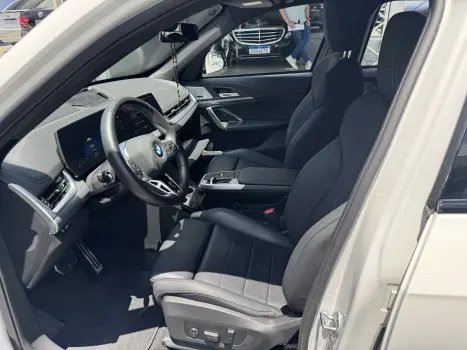 X1 2.0 16V Turbo Sdrive20i M Sport