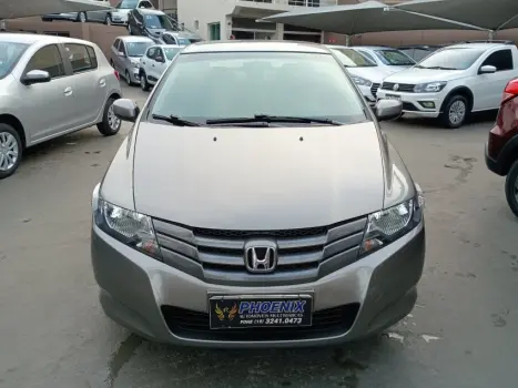 CITY 1.5 LX Sedan 16V