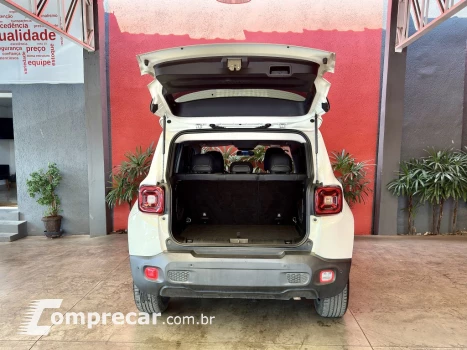 RENEGADE 1.8 16V FLEX LONGITUDE 4P AUTOMÁTICO