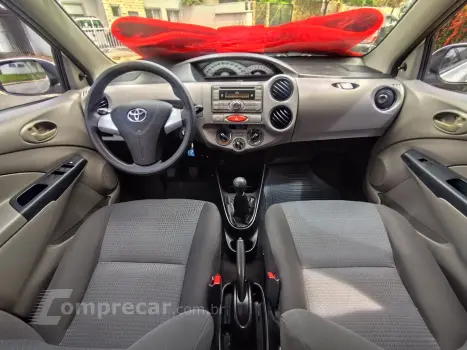 ETIOS 1.3 XS 16V FLEX 4P MANUAL