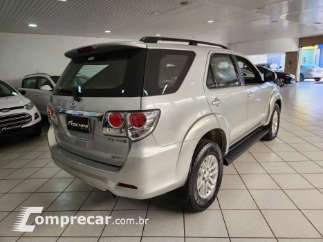 Hilux SW4 3.0 16V 4P SRV 4X4 TURBO DIESEL AUTOMÁTICO