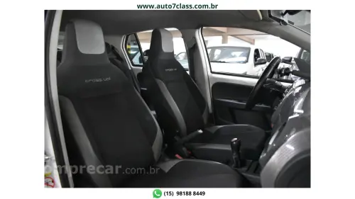 CROSS UP - 1.0 TSI 12V 4P MANUAL