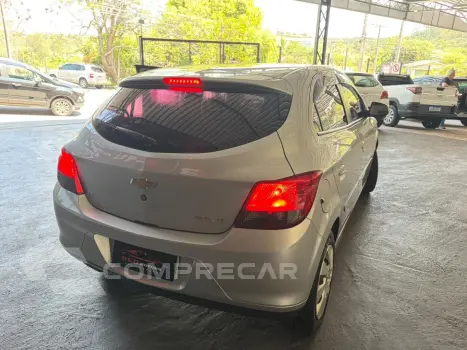 ONIX 1.4 MPFI LT 8V FLEX 4P MANUAL
