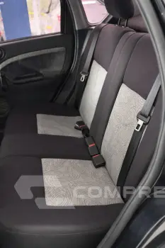 FIESTA 1.6 MPI Class Sedan 8V