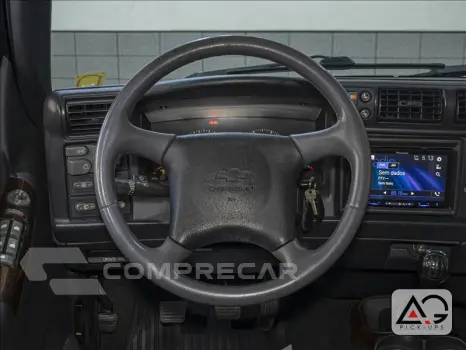 BLAZER 4.3 SFI DLX Executive 4X4 V6 12V