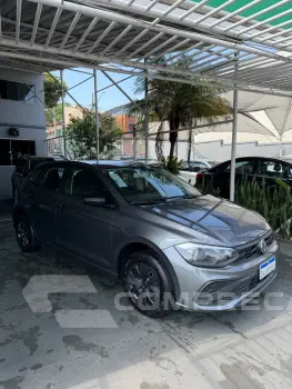 Volkswagen Polo Track 1.0 Flex 12V 5p 4 portas