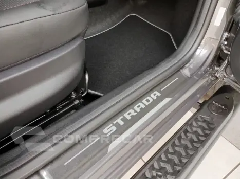 STRADA 1.0 TURBO 200 FLEX RANCH CD CVT