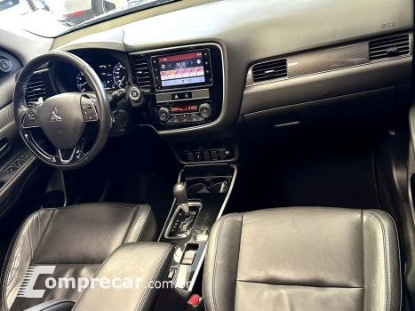 OUTLANDER 3.0 MIVEC V6 GASOLINA HPE-S AWD AUTOMÁTICO