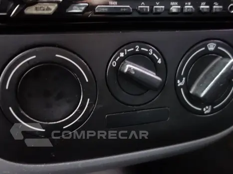 GOL - 1.0 MI 8V 2P MANUAL