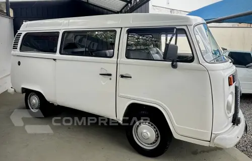 Kombi 1.4 FLEX STD 9 LUGARES