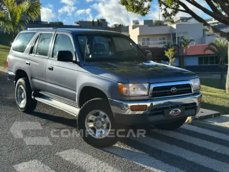 HILUX SW4 2.7 4X4 16V GASOLINA 4P MANUAL