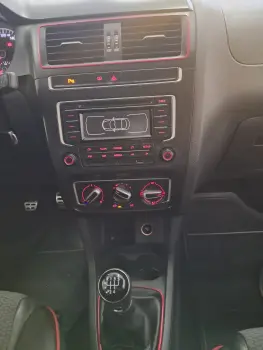 Fox Rock in Rio 1.6 Mi Total Flex 8V 5p