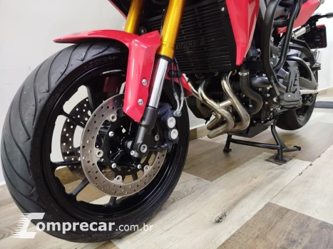 Tracer 900 GT