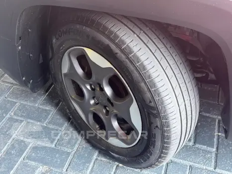 RENEGADE 1.8 16V Sport