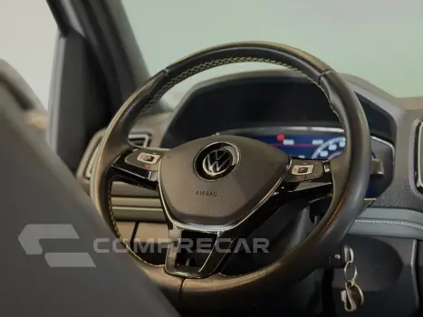 AMAROK 3.0 V6 TDI DIESEL BARRETOS 70 ANOS CD 4MOTION AUTOMÁT