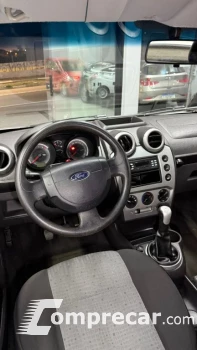 Fiesta Sedan 1.6 16V Flex Mec.