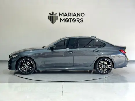 320i 2.0 16V TURBO GASOLINA M SPORT AUTOMÁTICO