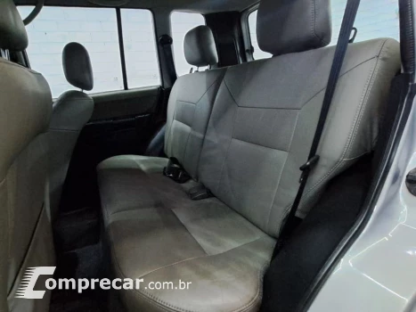 Pajero Tr4 2.0 4X4 16V 131Cv Gasolina 4P Automático