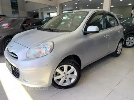 NISSAN March SV 1.6 4 portas