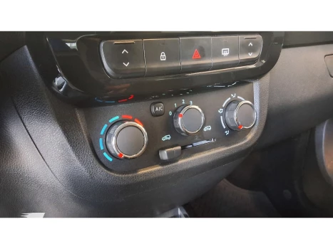 KWID 1.0 12V SCE FLEX INTENSE MANUAL