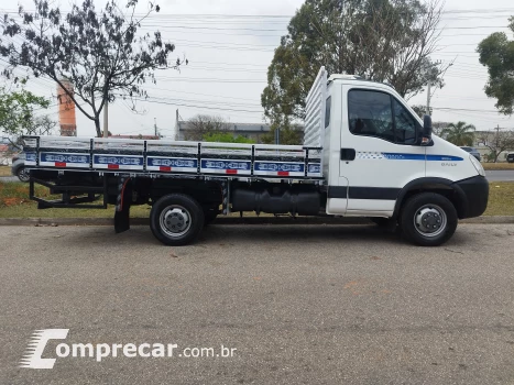 Daily 35s14 + Carroceria (caminhonete)
