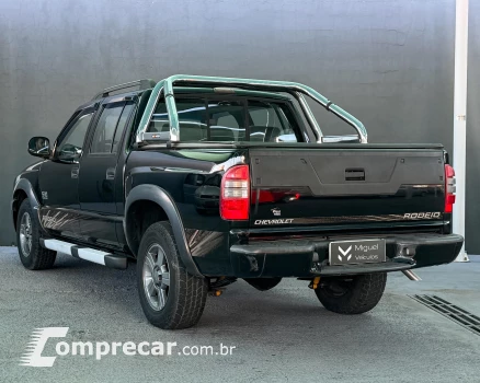 S10 2.4 MPFI Rodeio 4X2 CD 8V