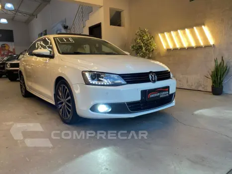 JETTA 2.0 TSI Highline 200cv