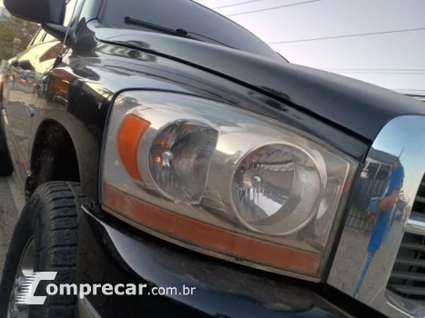 RAM - 5.7 2500 ST 4X2 CD V8 4P AUTOMÁTICO
