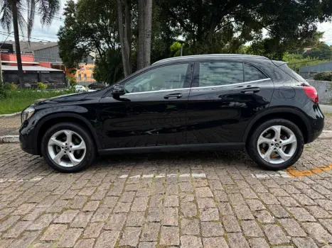 GLA 200 Advance 1.6/1.6 TB 16V Flex Aut.