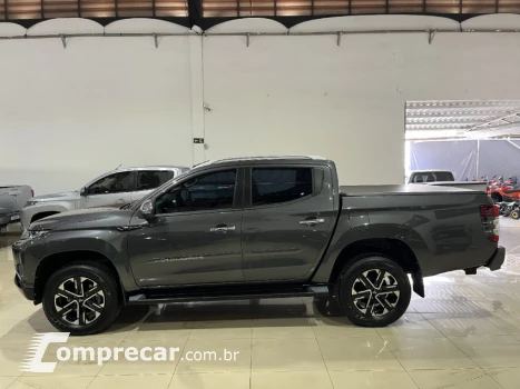 L200 TRITON 2.4 16V Turbo Sport Hpe-s CD 4X4