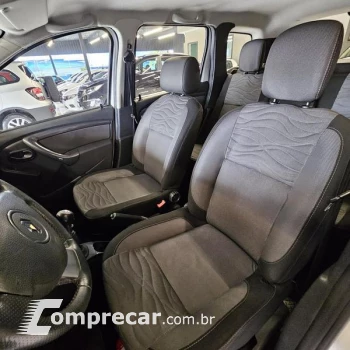 DUSTER 20 D 4X2