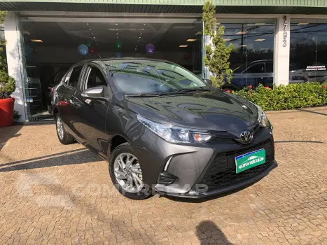 Yaris 1.5 16V Flex Sedan Xs Connect Multidrive