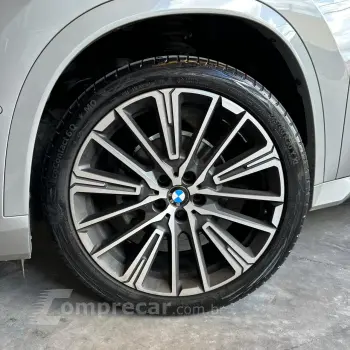 X1 2.0 16V Sdrive18i