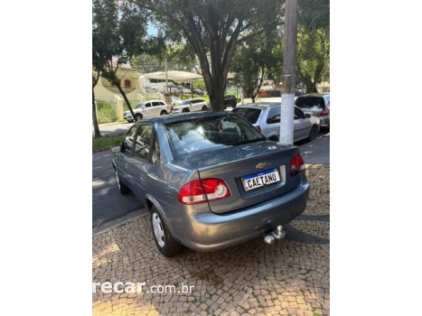 CLASSIC 1.0 MPFI LS 8V FLEX 4P MANUAL