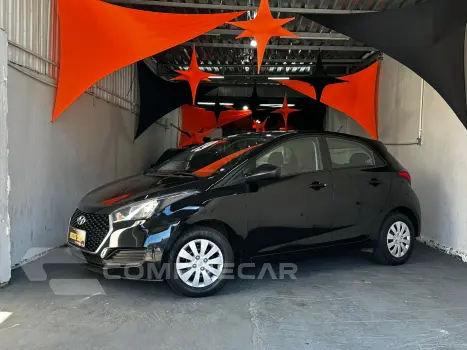 Hyundai HB20 Unique 1.0 Flex 12V Mec. 4 portas