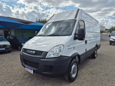 IVECO Daily 45S14 3P DIESEL GRAND FURGONE TURBO INTERCOOLER 2 portas