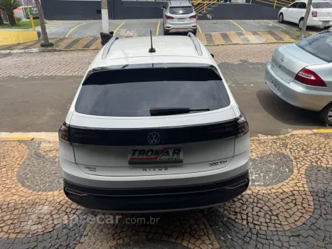 Nivus Highline 1.0 200 TSI Flex Aut.