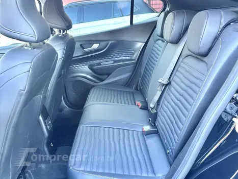 FASTBACK 1.0 TURBO 200 HYBRID AUDACE CVT