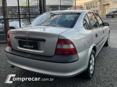 VECTRA 2.2 MPFI GLS 8V GASOLINA 4P MANUAL